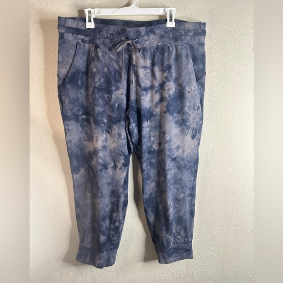 Lululemon Ready to Rulu Jogger Crop Diamond Dye Lunar Rock True Navy - Picture 3 of 5